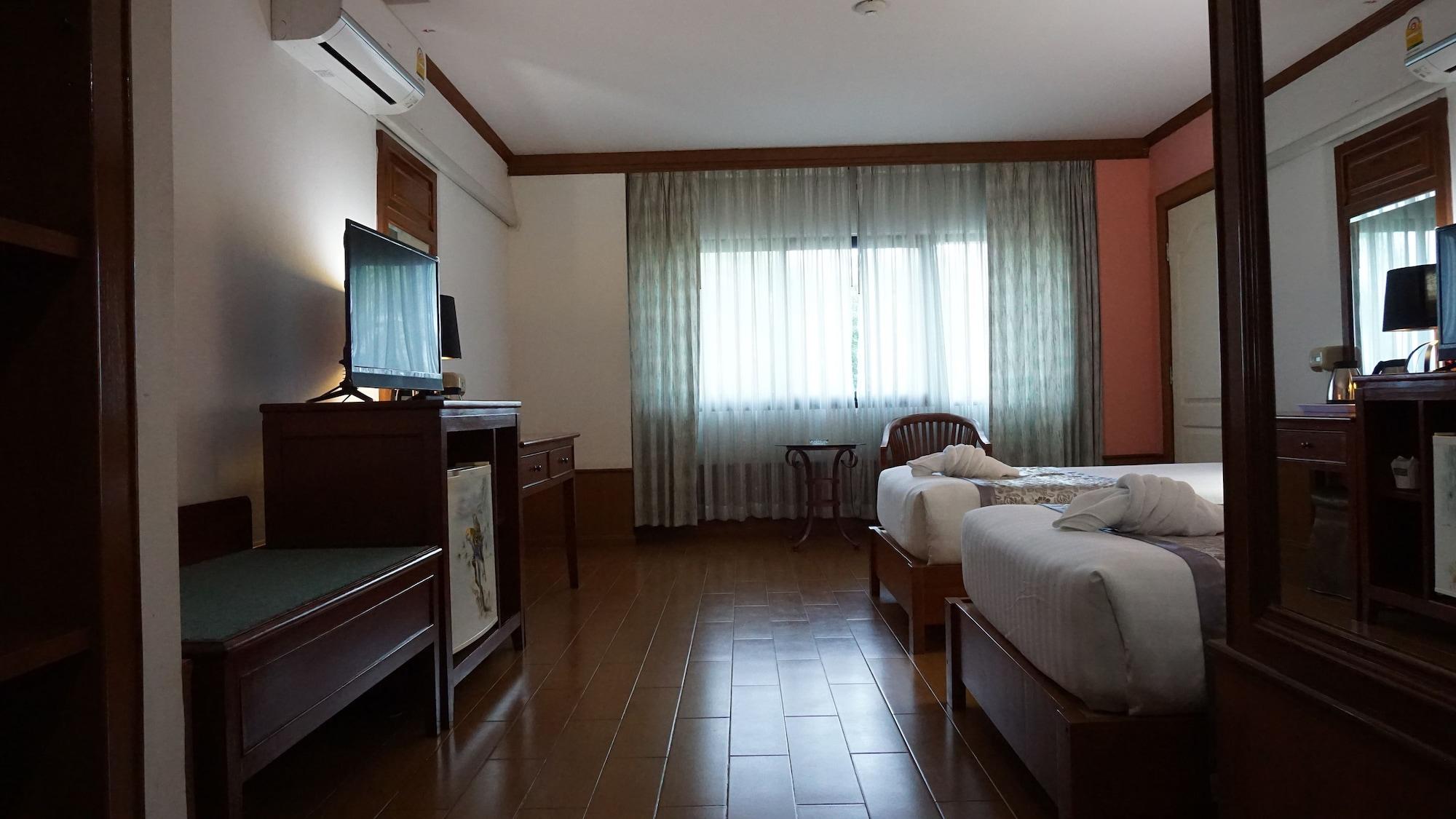 โรงแรม วัฒนา พาร์ค ตรัง ภายนอก รูปภาพ